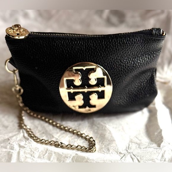 Tory Burch Black Leather Gold Tone Hardeare & Chain Wristlet - Picture 1 of 11